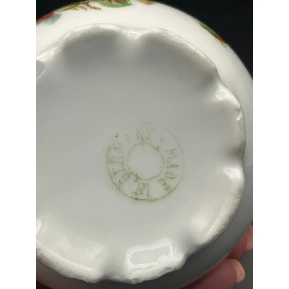 N/A charming vintage